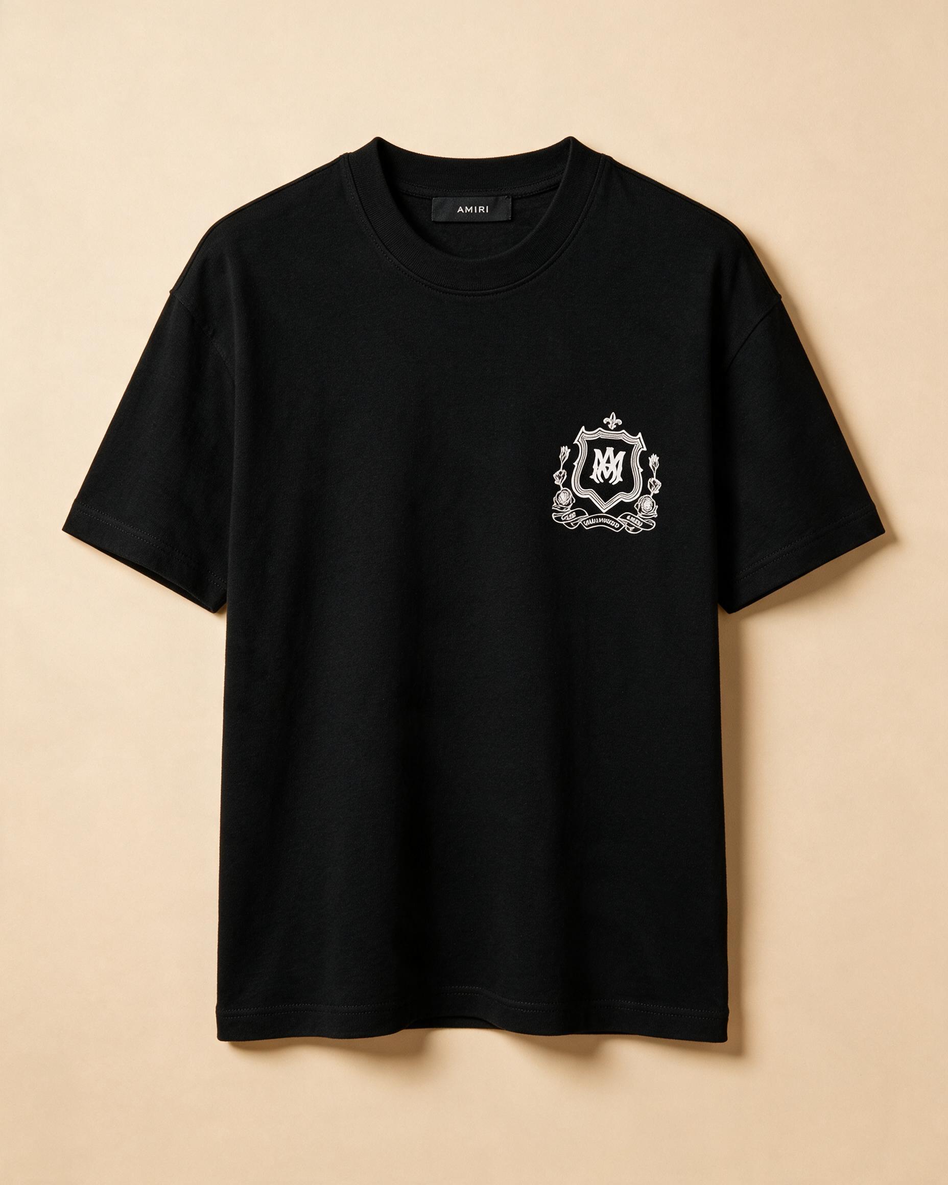 T-shirt usata nera con stampa stemma su petto e retro
